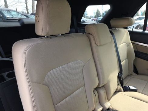 Certified 2017 Ford Explorer 4WD image 11