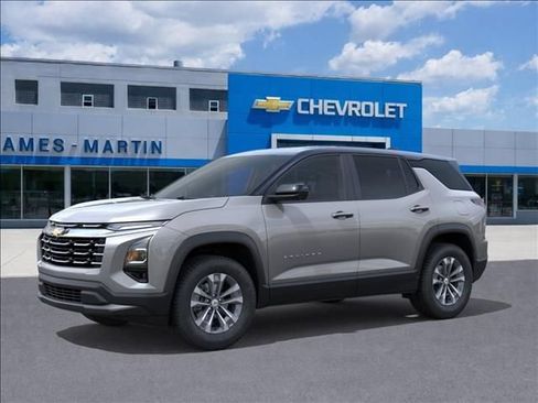 New 2026 Chevrolet Equinox LT w/ Safety and Technology Package FWD image 2