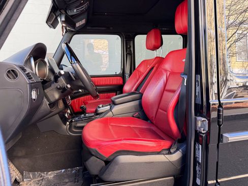 Used 2017 Mercedes-Benz G 550 image 13