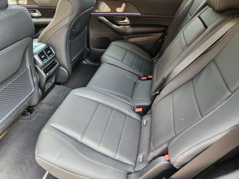 Used 2025 Mercedes-Benz GLS 450 GLS 450 image 29