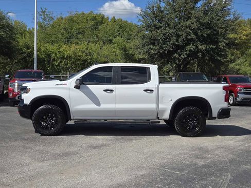 Certified 2023 Chevrolet Silverado 1500 ZR2 w/ Technology Package image 4