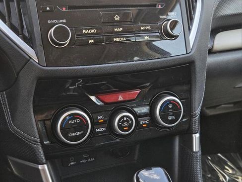 Used 2023 Subaru Forester Limited image 22