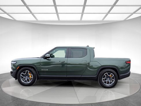 Used 2022 Rivian R1T Adventure image 5