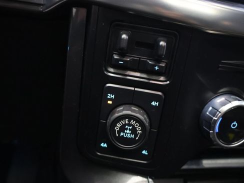 Used 2023 Ford F150 Lariat w/ Equipment Group 502A High AWD/4WD image 26