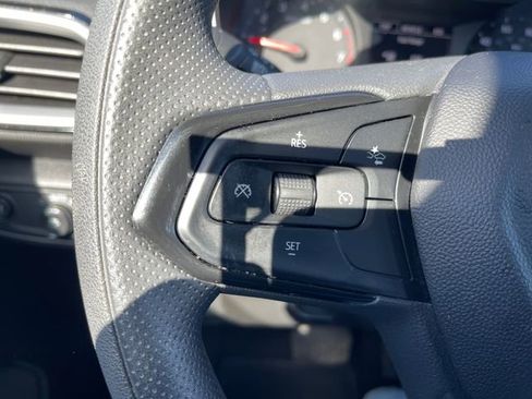 Used 2023 Chevrolet TrailBlazer LS image 25