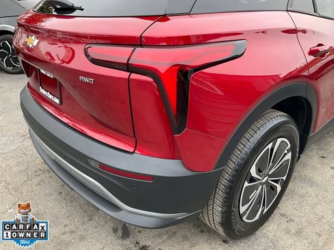 Used 2024 Chevrolet Blazer EV LT AWD/4WD image 82
