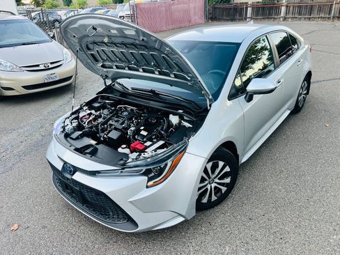 Used 2022 Toyota Corolla LE FWD image 10