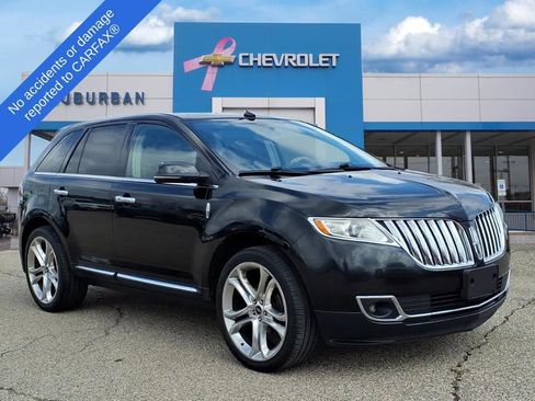 Used 2013 Lincoln MKX AWD image 3