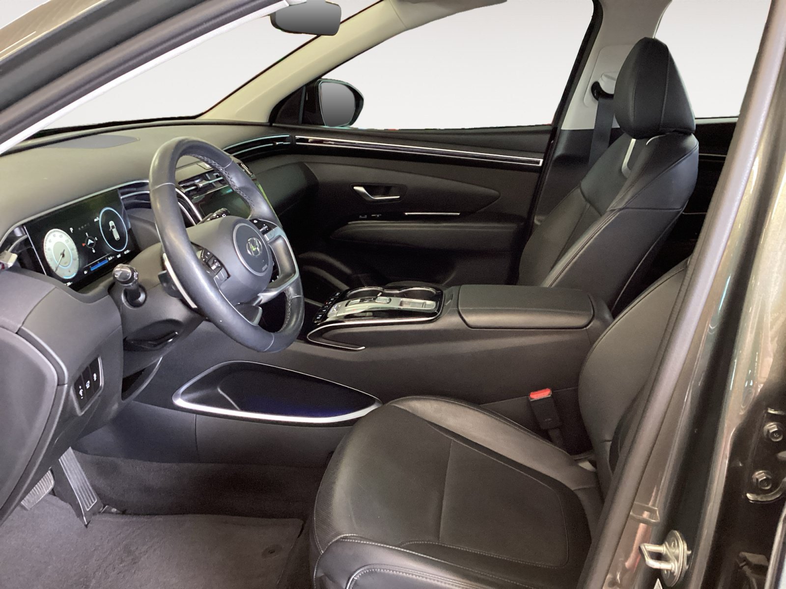 Used 2022 Hyundai Tucson Limited AWD/4WD image 9