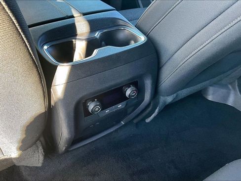 Used 2024 Chevrolet Traverse LS image 10