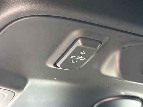 Used 2023 Chevrolet Camaro SS RWD image 27