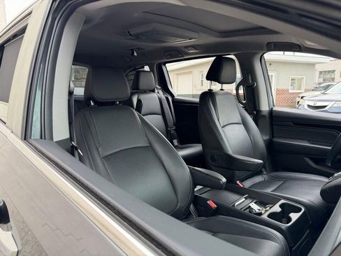 Used 2023 Honda Odyssey Touring image 8