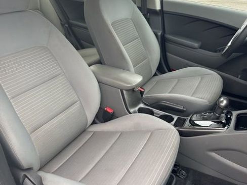 Used 2017 Kia Forte LX w/ LX Popular Package image 32