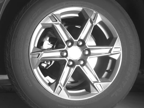 Used 2025 Chevrolet Blazer LT FWD image 12