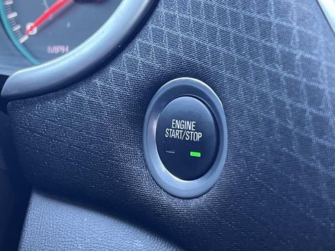 Used 2025 Chevrolet Malibu LT FWD image 23