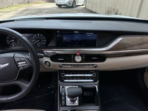 Used 2017 Genesis G90 5.0 Ultimate image 18