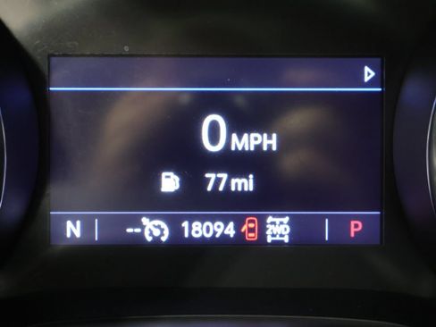 Used 2023 Buick Encore GX Preferred w/ Cold Weather Comfort Package AWD/4WD image 39