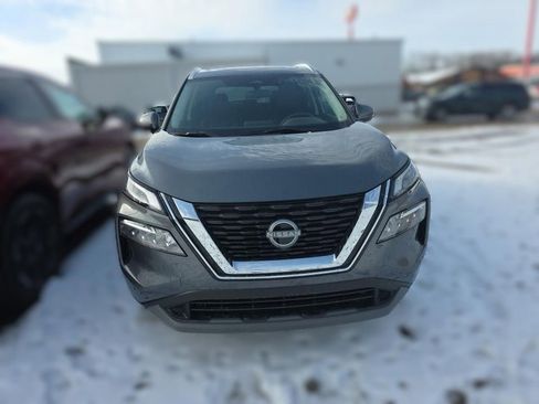 Certified 2023 Nissan Rogue SV w/ SV Premium Package image 3