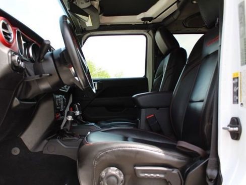 Used 2021 Jeep Wrangler Unlimited Rubicon AWD/4WD image 24