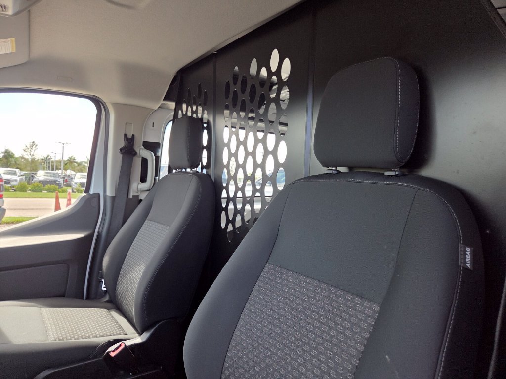 Used 2025 Ford Transit 250 Low Roof w/ Exterior Upgrade Package RWD image 25