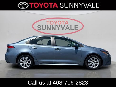 Used 2020 Toyota Corolla LE FWD image 9