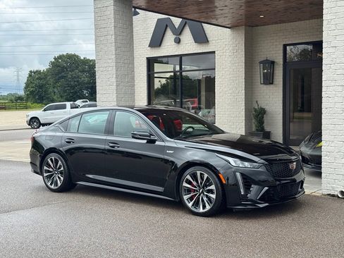 Used 2022 Cadillac CT5 V Blackwing RWD image 1