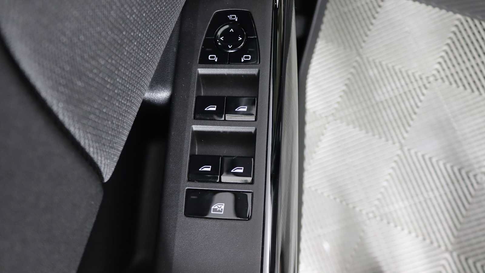 Used 2026 BMW X3 xDrive30i w/ Premium Package AWD/4WD image 17
