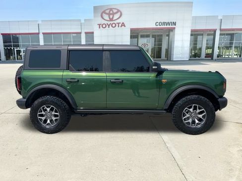 Used 2023 Ford Bronco Badlands AWD/4WD image 6