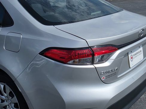 Used 2024 Toyota Corolla LE FWD image 12