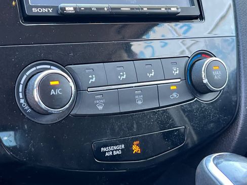 Used 2018 Nissan Rogue Sport S FWD image 24