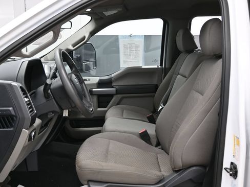 Used 2022 Ford F250 XLT AWD/4WD image 12