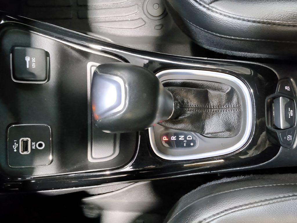 Used 2020 Jeep Compass Latitude FWD image 19