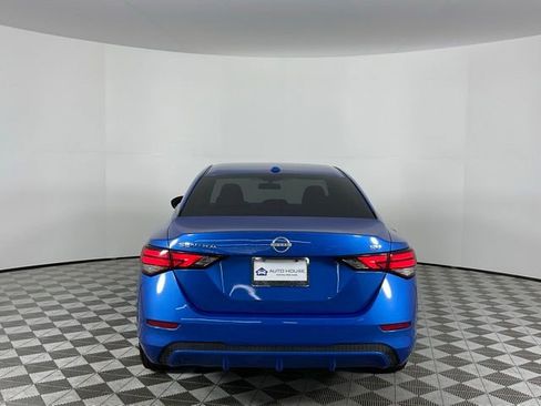 Used 2024 Nissan Sentra SV image 6