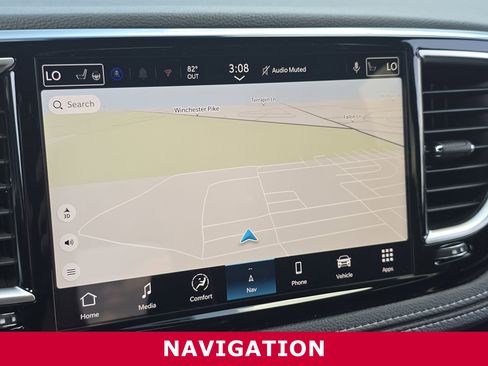 New 2026 Chrysler Pacifica Limited w/ S Appearance Package image 3