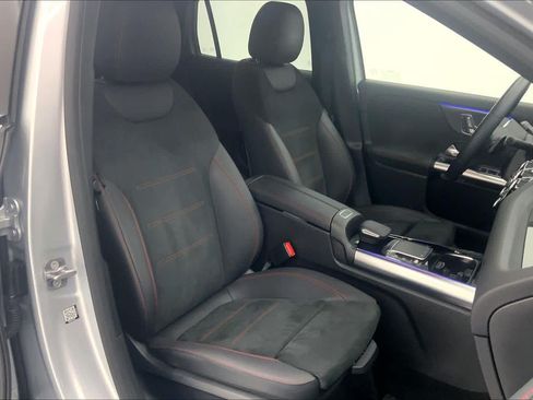 Certified 2023 Mercedes-Benz GLA 250 4MATIC image 11