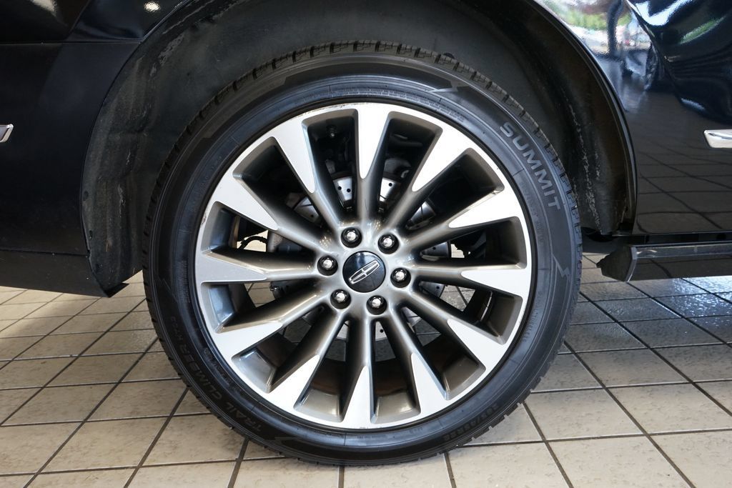 Used 2021 Lincoln Navigator Reserve AWD/4WD image 60