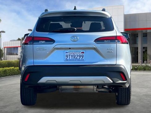 Certified 2025 Toyota Corolla Cross XLE w/ Convenience Package image 5