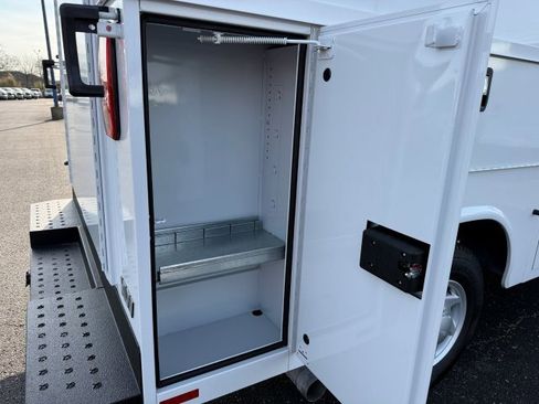 New 2026 Ford E-350 and Econoline 350 Super Duty w/ Power Equipment Group RWD image 11