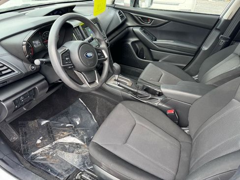 Used 2019 Subaru Impreza 2.0i image 10