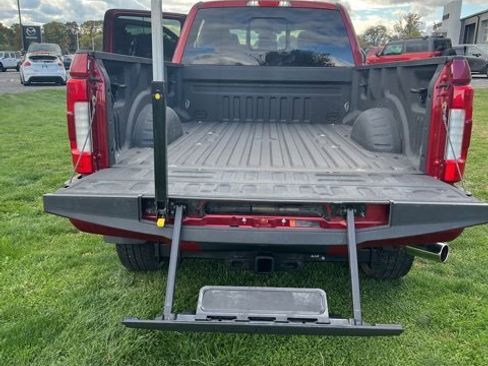 Used 2017 Ford F250 Platinum w/ FX4 Off-Road Package image 22