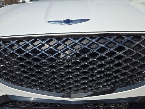 Used 2025 Genesis GV70 3.5T Sport w/ Sport Advanced Package image 16