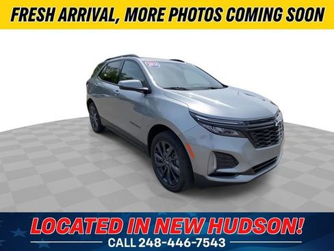 Used 2024 Chevrolet Equinox RS w/ RS Leather Package AWD/4WD image 4