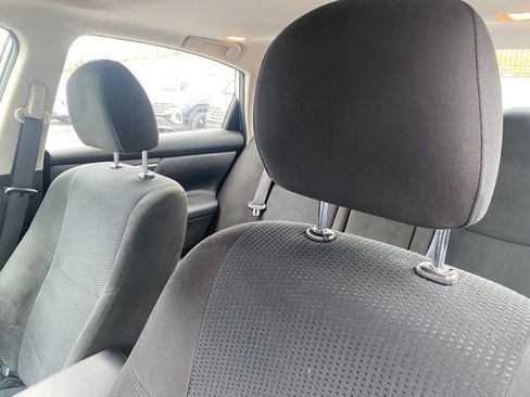 Used 2015 Nissan Altima 2.5 SV w/ Convenience Package FWD image 5
