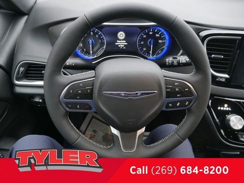 New 2026 Chrysler Voyager LX image 30