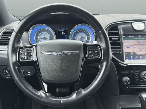Used 2014 Chrysler 300 S AWD/4WD image 18