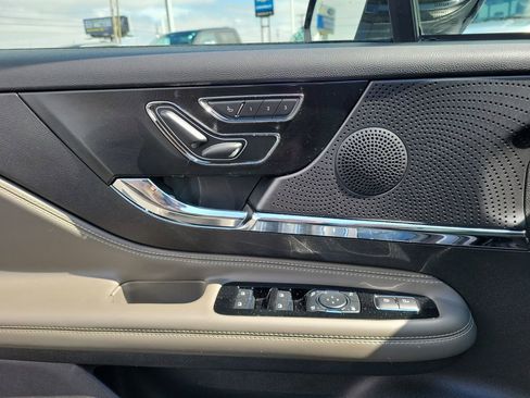 Certified 2023 Lincoln Corsair Reserve w/ Equipment Group 201A image 19