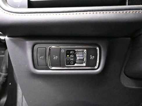 Used 2025 Lincoln Aviator Reserve w/ Jet Appearance Package image 33