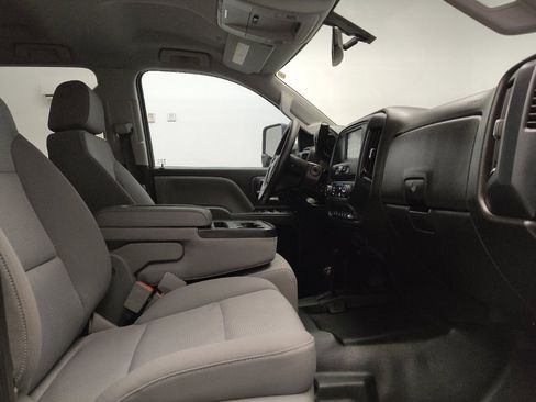Used 2019 Chevrolet Silverado 2500 W/T w/ WT Convenience Package AWD/4WD image 21