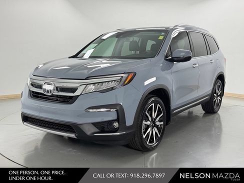 Used 2022 Honda Pilot Touring image 1
