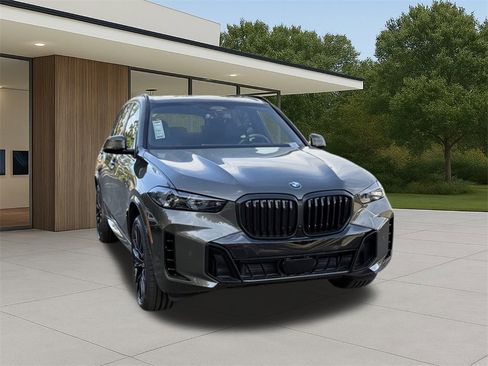 New 2026 BMW X5 sDrive40i w/ M Sport Package image 5